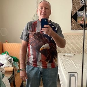 Meet your Posher, Kenneth